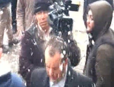 ODTÜ'de Beyaz TV'ye saldırı