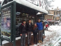 E-OKUL - Vali Okulları Tatil Etmedi Veliler Çocuklarını Göndermedi