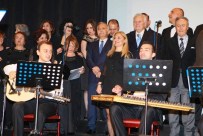 GÖKSEL ARSOY - Yeşilçam'ın Altın Çocuğu İzmir'de Konsere Katıldı