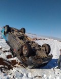 ARAZİ ARACI - Buzlanma Kazaya Neden Oldu Açıklaması 2 Yaralı