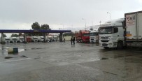 KUŞKONMAZ - Türk Tır Şoförleri Irak'ta Mahsur Kaldı