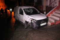 AKARCA - 4 Otomobile Çarptığı Aracını Bırakıp Kaçtı