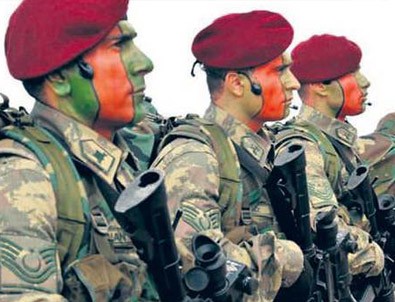 Bordo Bereliler girdi o bina vuruldu