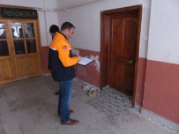 AFAD Ekipleri Yerköy Ve Çiçekdağı'ndaki Binalarda Hasar Tespit Çalışması Yapıyor