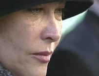 HÜLYA AVŞAR - Arkadaşım, dostum Mustafa...