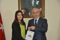 ŞAMIL HORASANLı - Vali Kamçı, TEOG Birincilerini Ve Öğretmenlerini Ödüllendirdi