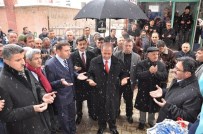 MITAT GÖZEN - Vali Kara Çağrı Kitabevini Hizmete Açtı