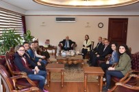 BOKSÖR - Başarılı Sporcular Vali Orhan Alimoğlu'nu Ziyaret Etti