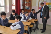 ÇAĞLAYAN KAYA - Besni Kaymakamı Çağlayan Kaya'dan, Öğrencilere Ziyaret