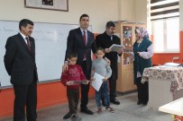 KARNE HEYECANI - Gemerek'te Öğrenciler Karne Heyecanı Yaşadı