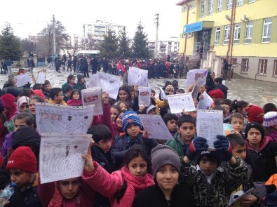 Kulu'da 8 Bin 433 Öğrenci Karne Aldı