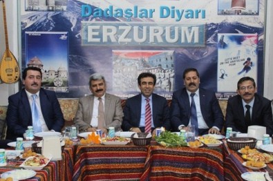 Vali Güzeloğlu Dadaşların Sofrasına Konuk Oldu