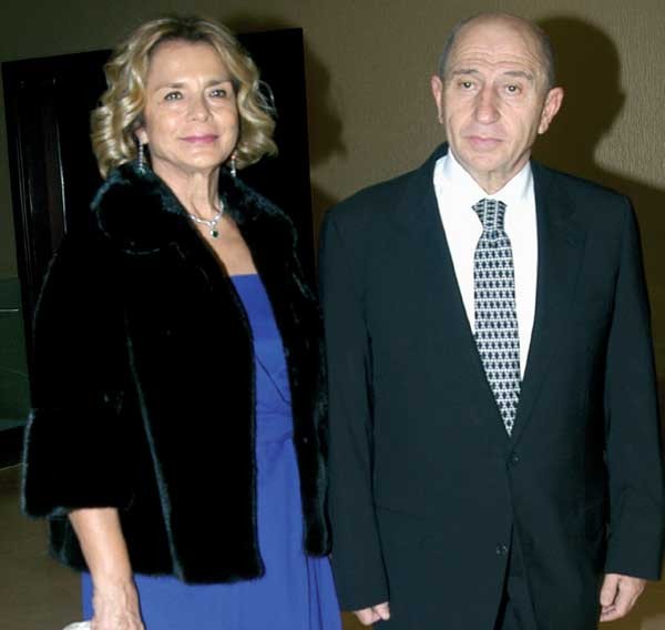 Nihat Özdemir'in eşi hayatını kaybetti