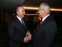 YUNANİSTAN DIŞİŞLERİ BAKANI - Çavuşoğlu, Rum Kesimi Ana Muhalefet Partisi Lideri Kiprianu İle Bir Araya Geldi