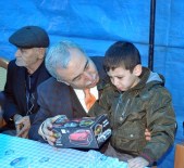 ADANA VALİSİ - Şehit Polisin Oğlu Vali'den Oyuncak İstedi