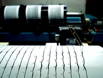 Van'da korkutan deprem