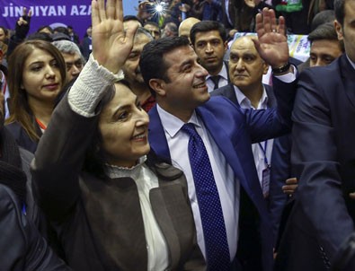 Demirtaş ve Yüksekdağ yeniden genel başkanlığa seçildi