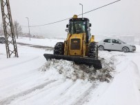 BEYDAĞı - Karla Mücadele Ekipleri, Çalışmalarını Sürdürüyor