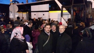 Memur-Sen, Üyelerini Dualarla Umre'ye Uğurladı