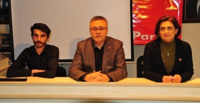 Uşak CHP İl Örgütü Uğur Mumcu'yu Andı