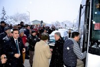 SÜLEYMAN KAHRAMAN - Vali Kahraman Umre Kafilesini Kutsal Topraklara Uğurladı