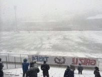 KIRIKHANSPOR - Yoğun Kar Yağışı Nedeniyle Kömürspor - Kırıkhanspor Maçı Ertelendi