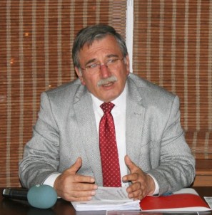 Hanefi Bostan Açıklaması 'Üniversitelerin Sorunları Acilen Çözülmeli'