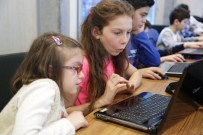 FINANSBANK - Minik Parmaklar Geleceği Programlayacak