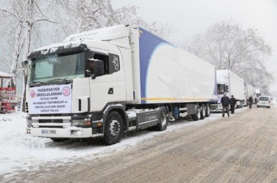 Ordu'dan Bayır Bucak Türkmenlerine Yardım