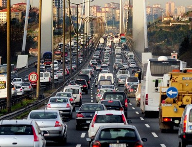 Trafik sigortasında yüksek fiyata fren