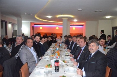 AK Parti Tepebaşı İlçesi Ocak Ayı Danışma Meclisinde Bir Araya Geldi