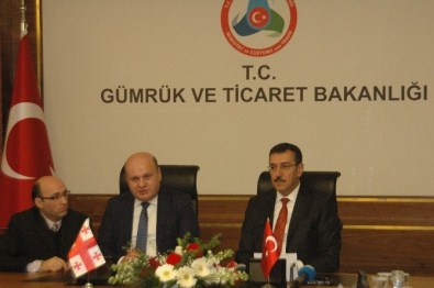 Gürcistan İle E-Tır Projesi İmzalandı