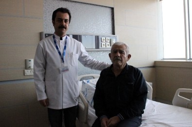 Kalp Zarı Açılarak Akciğeri Alındı