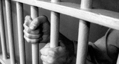 Karısının Kafasını Çekiçle Kıran Kocaya 5 Yıl Hapis