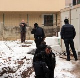 ERGUVAN - Maaşından Kesinti Yapılan Bekçi, Av Tüfeğiyle Korku Saçtı