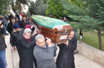 ERGÜDER YOLDAŞ - Usta Besteciyi Sanatçı Dostları Son Yolculuğunda Yalnız Bıraktı