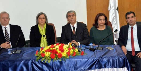 CHP heyeti devleti katliamla suçladı