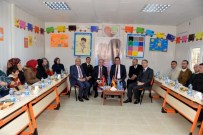 Alman Bakan Muller, Suriyeli Öğrencileri Ziyaret Etti