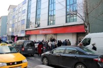 GIŞE MEMURU - Beyoğlu'nda Silahlı Banka Soygunu