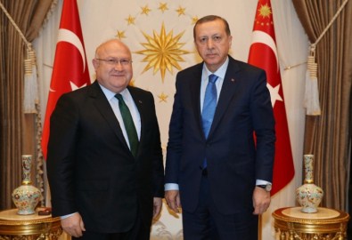 Cumhurbaşkanına Yeni Başdanışman