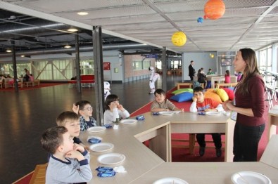 Kanerne Hediyesi 'Eğlenceli Bilim Akademisi'