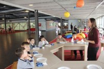 Kanerne Hediyesi 'Eğlenceli Bilim Akademisi'