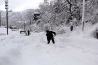 UÇAK SEFERLERİ - Kastamonu'nun Karla İmtihanı