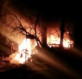 ÇıNARLıK - Ünye'de Koltuk Atölyesi Alevlere Teslim Oldu