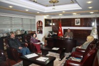 SOSYOLOG - Çavuşoğlu'ndan Müftü Emen'e Ziyaret