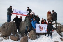 KARACADAĞ - Şanlıurfalı Dağcılar Karacadağ'a Tırmandı