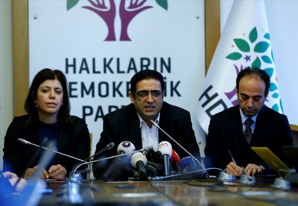 Sonuç alınmazsa açlık grevini büyüteceklermiş!