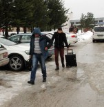 Bolu'da 5 Akademisyen Gözaltına Alındı