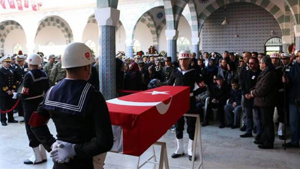 Binler Şehit Yüzbaşı Yiğitcan Çiğa'yı uğurladı