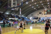 AGÜ, Deplasmanda Edirne Belediyesi Edirnespor'u 70-65 Yendi
